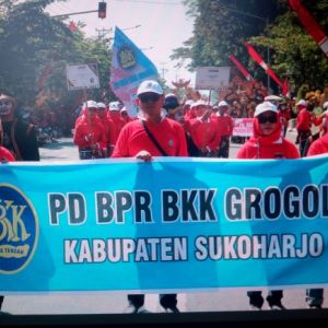 hut-ri-ke-tahun-pd-bpr-bkk-grogol-1534989157-XT